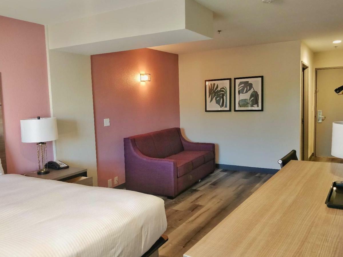 Arya Inn And Suites Irving Exteriör bild